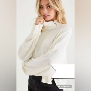 Project Social T Size Small White Oversized Button Mockneck Cropped Sweater NWT